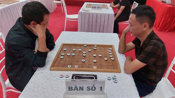 Sôi nổi giải cờ tướng - Đại hội Thể dục thể thao xã Kiến Thụy lần thứ I năm 2025