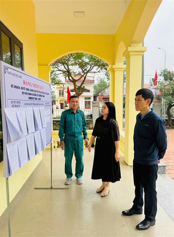 Xã Kiến Thụy: Kiểm tra công tác bầu cử Trưởng thôn nhiệm kỳ 2025-2028