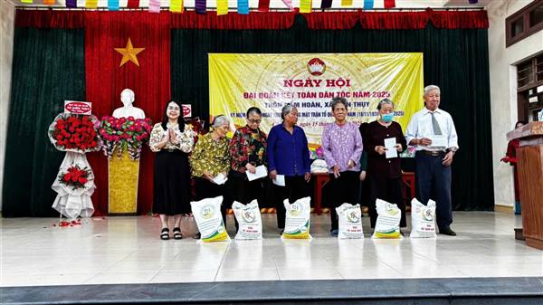 Xã Kiến Thụy: Rộn ràng Ngày hội Đại đoàn kết toàn dân tộc

