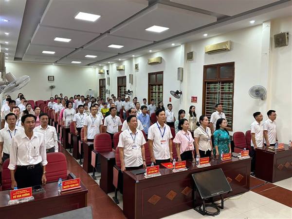 XÃ KIẾN THỤY TỔ CHỨC NGHI LỄ CHÀO CỜ TỔ QUỐC VÀ SINH HOẠT DƯỚI CỜ THÁNG 10 NĂM 2026