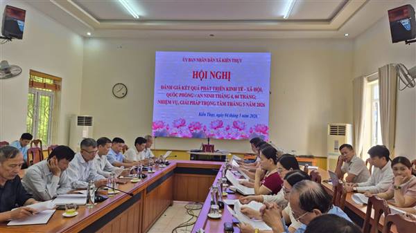 UBND XÃ KIẾN THỤY HỌP PHIÊN THƯỜNG KỲ ĐÁNH GIÁ KẾT QUẢ PHÁT TRIỂN KINH TẾ - XÃ HỘI, QUỐC PHÒNG - AN NINH THÁNG 4, 04 THÁNG; NHIỆM VỤ, GIẢI PHÁP TRỌNG TÂM THÁNG 5/2026