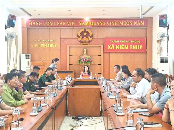 Xã Kiến Thụy tổ chức Hội nghị xác minh thông tin mộ liệt sĩ
