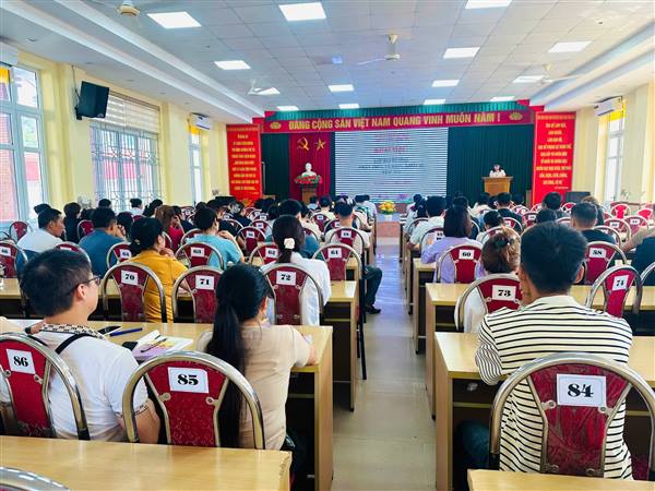 Khai mạc lớp bồi dưỡng nhận thức về Đảng khóa III, năm 2026