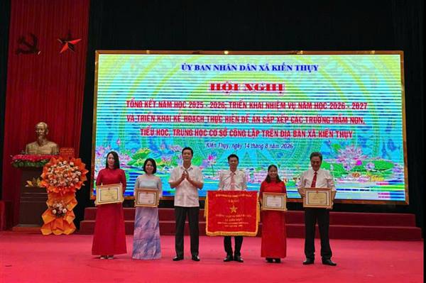 Xã Kiến Thụy tổng kết năm học 2025 – 2026 và triển khai kế hoạch thực hiện Đề án sắp xếp các trường Mầm non, Tiểu học, THCS công lập

