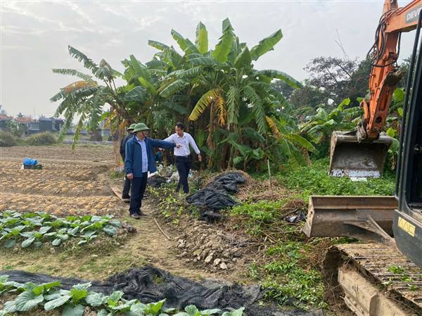 Đẩy nhanh tiến độ chuẩn bị mặt bằng cho việc di dời mộ phục vụ công tác GPMB Khu Công nghiệp Kim Thành 2