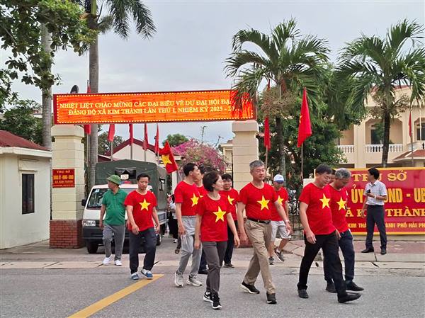 Xã Kim Thành hân hoan hưởng ứng chương trình " Cùng Việt Nam tiến bước"  