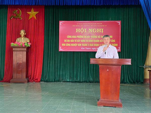 UBND xã Kim Thành tổ chức hội nghị công khai phương án bồi thường, hỗ trợ GPMB dự án đầu tư xây dựng và kinh doanh kết cấu hạ tầng Khu công nghiệp Kim Thành II (giai đoạn 1) tại thôn Tân Tiến