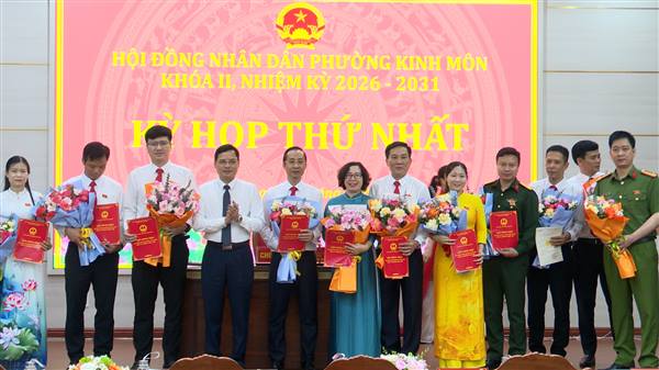 HĐND phường Kinh Môn khoá II tổ chức Kỳ họp thứ nhất, kiện toàn tổ chức bộ máy nhiệm kỳ 2026 -2031