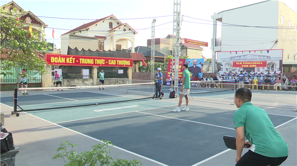 Các tổ chức chính trị - xã hội phường Kinh Môn tổ chức Giải Pickleball