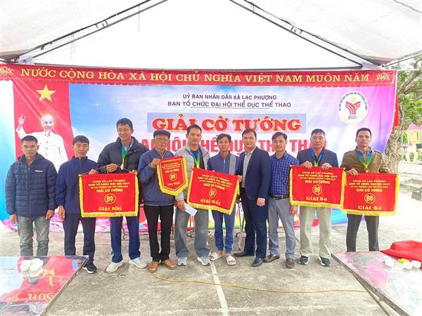 Sôi nổi Giải Cờ tướng Đại hội TDTT xã Lạc Phượng 2025