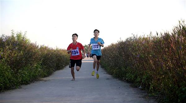 Trường THCS Tiên Động giành giải Nhất toàn đoàn giải Điền kinh Đại hội TDTT xã Lạc Phượng lần thứ I năm 2025