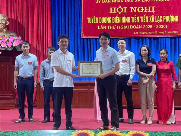 Hội nghị Tuyên dương điển hình tiên tiến xã Lạc Phượng lần thứ I, giai đoạn 2025 – 2030