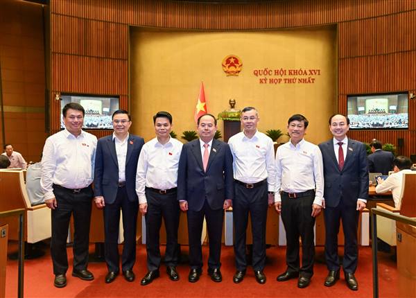 Thông báo mời dự Hội nghị tiếp xúc cử tri trước Kỳ họp thứ 2, Quốc hội khóa 16. 