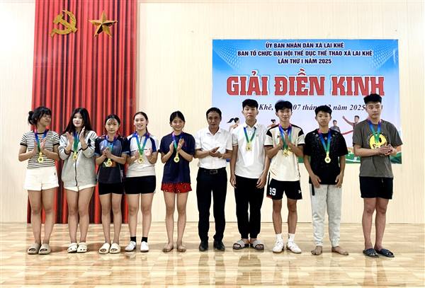 Công an xã Lai Khê phát động phong trào thi đua “Ba nhất”