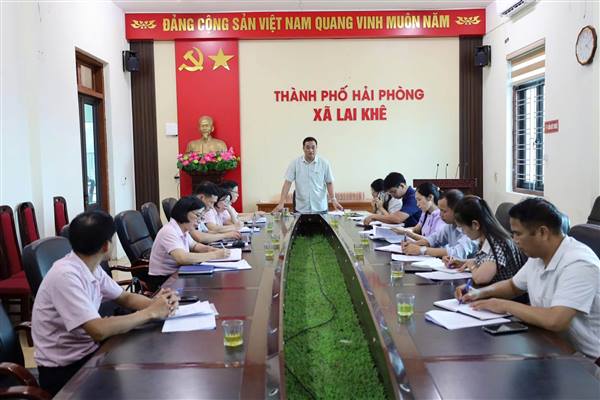 Ban Đại diện Hội đồng Quản trị Ngân hàng Chính sách xã hội xã Lai Khê tổ chức phiên họp thứ Hai 