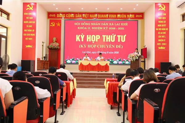 Lai Khê tổ chức kỳ họp thứ 4 (kỳ họp chuyên đề) Hội đồng nhân dân xã khoá II