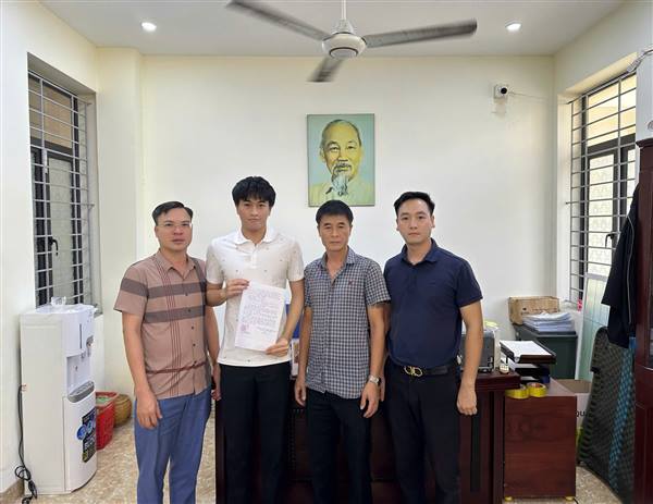VIẾT ĐƠN TÌNH NGUYỆN NHẬP NGŨ – NGAY TRONG NGÀY SINH NHẬT CỦA MÌNH!