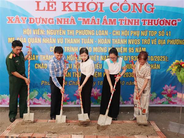 HỘI LIÊN HIỆP PHỤ NỮ PHƯỜNG LÊ CHÂN KHỞI CÔNG XÂY DỰNG NHÀ “MÁI ẤM TÌNH THƯƠNG” CHO HỘI VIÊN CÓ HOÀN CẢNH KHÓ KHĂN