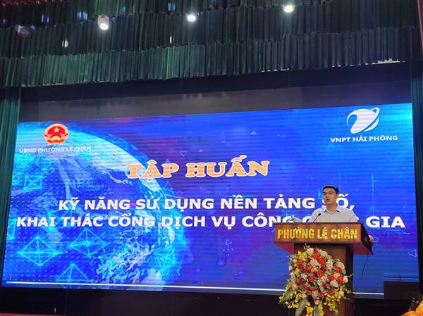 PHƯỜNG LÊ CHÂN TỔ CHỨC NGÀY HỘI CHUYỂN ĐỔI SỐ NĂM 2025