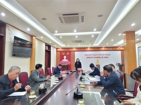 ĐẢNG ỦY PHƯỜNG LÊ CHÂN TỔ CHỨC GIAO BAN VỚI ĐẢNG BỘ, CHI BỘ DOANH NGHIỆP TRÊN ĐỊA BÀN