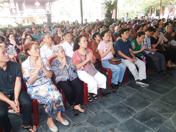 Phường Lê Chân: tổ chức Lễ cầu siêu tưởng niệm các Anh hùng liệt sĩ nhân kỷ niệm 78 năm Ngày Thương binh - Liệt sĩ (27/7/1947 – 27/7/2025).