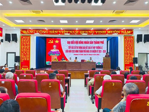 Phường Lê Chân: Tổ đại biểu HĐND thành phố số 25 tiếp xúc cử tri sau Kỳ họp thứ 29 HĐND thành phố.