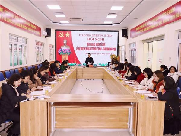 ỦY BAN NHÂN DÂN PHƯỜNG LÊ CHÂN TỔ CHỨC HỘI NGHỊ TRIỂN KHAI KẾ HOẠCH
TỔ CHỨC LỄ HỘI TRUYỀN THỐNG NỮ TƯỚNG LÊ CHÂN – XUÂN BÍNH NGỌ 2026