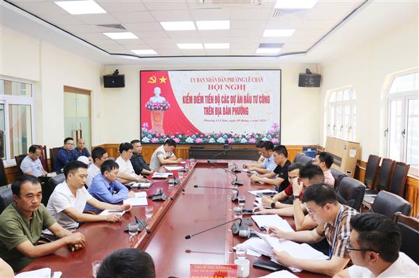 PHƯỜNG LÊ CHÂN KIỂM ĐIỂM TIẾN ĐỘ CÁC DỰ ÁN ĐẦU TƯ CÔNG TRÊN ĐỊA BÀN