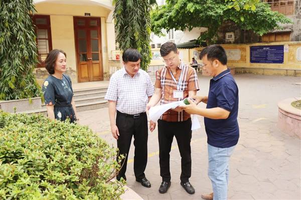 PHƯỜNG LÊ CHÂN KIỂM TRA THỰC ĐỊA TIẾN ĐỘ THI CÔNG, HOÀN THÀNH CÁC DỰ ÁN ĐẦU TƯ CÔNG TRÊN ĐỊA BÀN.