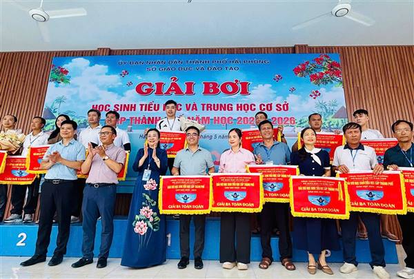 KHỐI TIỂU HỌC PHƯỜNG LÊ CHÂN DẪN ĐẦU TOÀN ĐOÀN GIẢI BƠI CẤP THÀNH PHỐ NĂM HỌC 2025-2026