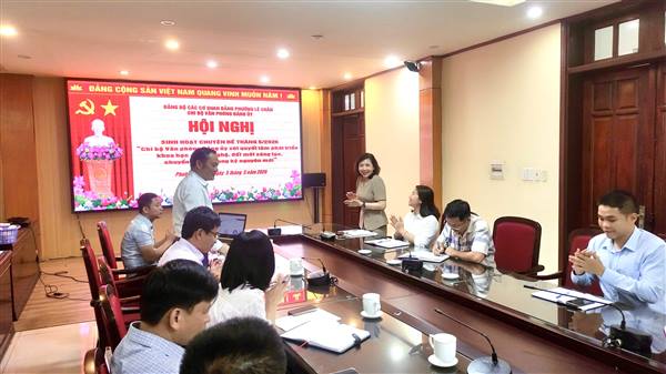 HỘI NGHỊ SINH HOẠT CHUYÊN ĐỀ THÁNG 5/2026 — CHI BỘ VĂN PHÒNG ĐẢNG ỦY PHƯỜNG LÊ CHÂN
