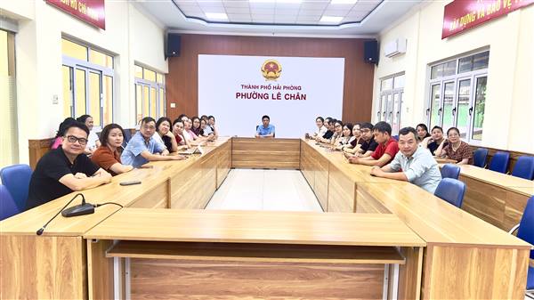 PHƯỜNG LÊ CHÂN THAM DỰ HỘI NGHỊ TRỰC TUYẾN VỀ VẬN HÀNH CỔNG DỊCH VỤ CÔNG QUỐC GIA MỚI