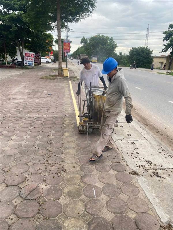 Chung tay giữ gìn vỉa hè thông thoáng – Dành lối đi an toàn cho người đi bộ