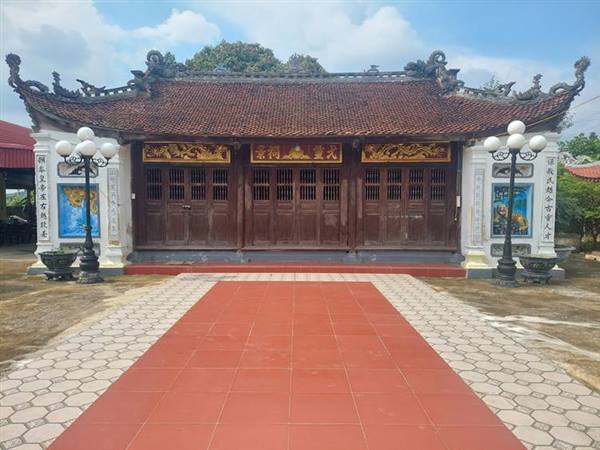 Di tích lịch sử Đền Quảng Cư, phường Lê Ích Mộc, thành phố Hải Phòng