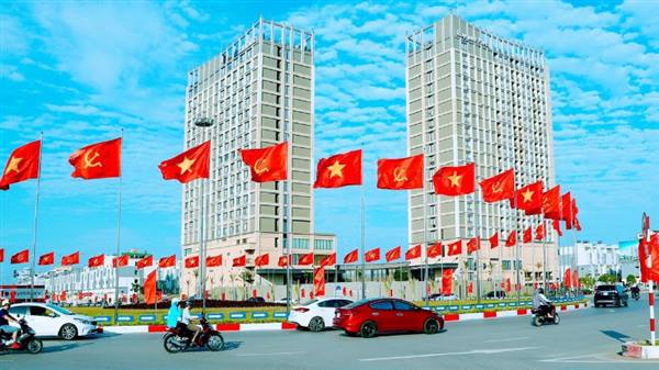 Con người là yếu tố quyết định của một mô hình chủ nghĩa xã hội