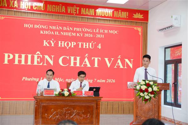 Phiên chất vấn kỳ họp thứ 4, HĐND Phường Lê Ích Mộc: Thẳng thắng, trách nhiệm, hướng tới giải quyết những vấn đề cử tri quan tâm