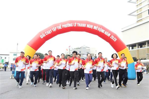 BCĐ Đại hội TDTT phường Lê Thanh Nghị tổ chức giải chạy tập thể mở rộng năm 2025