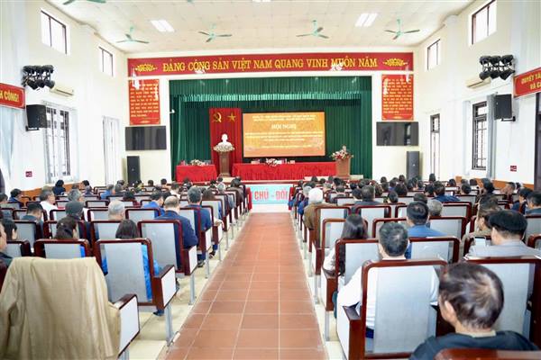 ĐỒNG CHÍ BÍ THƯ ĐẢNG UỶ VÀ ĐỒNG CHÍ CHỦ TỊCH UBND PHƯỜNG ĐỐI THOẠI VỚI NHÂN DÂN NĂM 2025