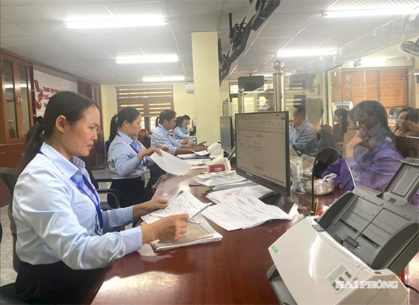 Bộ Nội vụ giảm hơn 72 tỷ đồng chi phí tuân thủ thủ tục