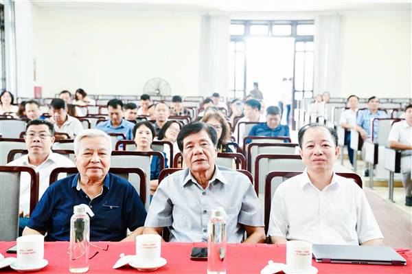 📡PHƯỜNG LÊ THANH NGHỊ THAM DỰ HỘI NGHỊ TRỰC TUYẾN TOÀN QUỐC NGHIÊN CỨU, HỌC TẬP, QUÁN TRIỆT VÀ TRIỂN KHAI THỰC HIỆN NGHỊ QUYẾT HỘI NGHỊ LẦN THỨ TƯ BAN CHẤP HÀNH TRUNG ƯƠNG ĐẢNG KHOÁ XIV