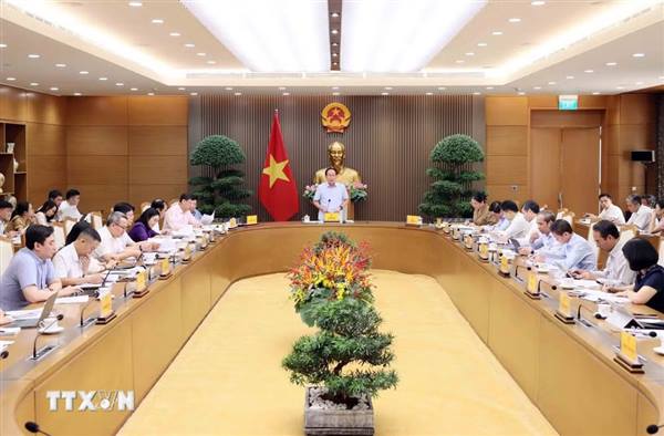 Nhận diện, tháo gỡ điểm nghẽn trong hệ thống pháp luật