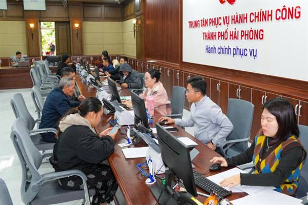 Hải Phòng công bố 711 thủ tục hành chính thực hiện trong Khu thương mại tự do