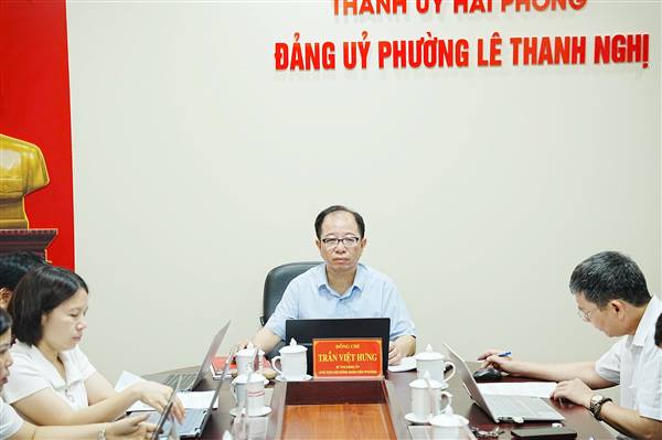 BAN THƯỜNG VỤ ĐẢNG ỦY PHƯỜNG LÊ THANH NGHỊ TỔ CHỨC HỘI NGHỊ CHO Ý KIẾN NHIỀU NỘI DUNG QUAN TRỌNG
