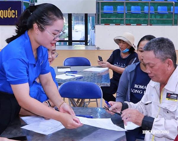 Đề xuất tăng đãi ngộ nhân tài khu vực công