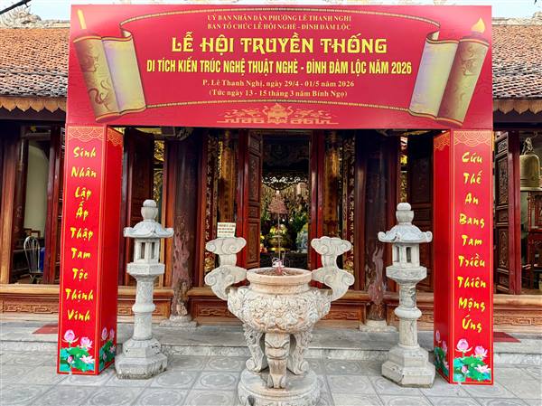 KHAI HỘI NGHÈ – ĐÌNH ĐÀM LỘC 2026: RỘN RÀNG MỞ HỘI, ĐẬM ĐÀ BẢN SẮC QUÊ HƯƠNG