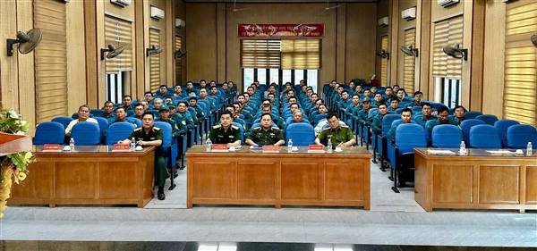 BAN CHQS PHƯỜNG LÊ THANH NGHỊ TỔ CHỨC HỘI NGHỊ SƠ KẾT NHIỆM VỤ QUỐC PHÒNG, QUÂN SỰ ĐỊA PHƯƠNG 6 THÁNG ĐẦU NĂM 2026