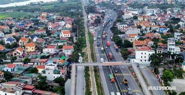 Sau 1 năm vận hành chính quyền địa phương 2 cấp. Bài 2: Trao quyền thực chất cho cơ sở
