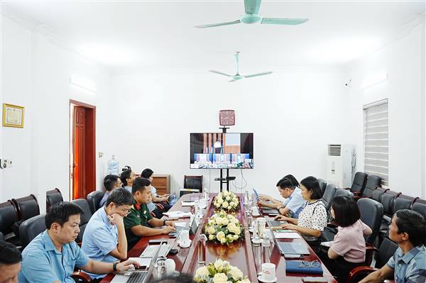 PHƯỜNG LÊ THANH NGHỊ THAM DỰ HỘI NGHỊ  THÀNH ỦY LẦN THỨ 4, NHIỆM KỲ 2025–2030