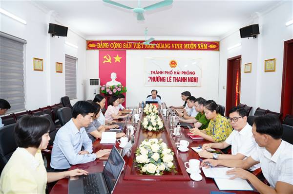 BAN THƯỜNG VỤ ĐẢNG ỦY PHƯỜNG LÊ THANH NGHỊ CHO Ý KIẾN VỀ NHIỆM VỤ THÚC ĐẨY TĂNG TRƯỞNG KINH TẾ VÀ CÔNG TÁC XÂY DỰNG ĐẢNG 