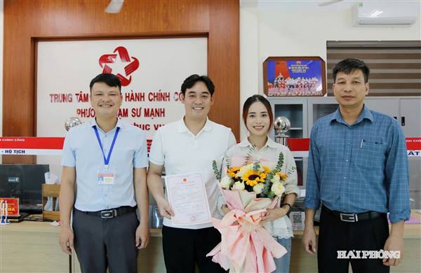 Từ chính quyền thân thiện đến Hải Phòng văn minh, hạnh phúc. Bài 1: Xây dựng nền tảng chính quyền thân thiện